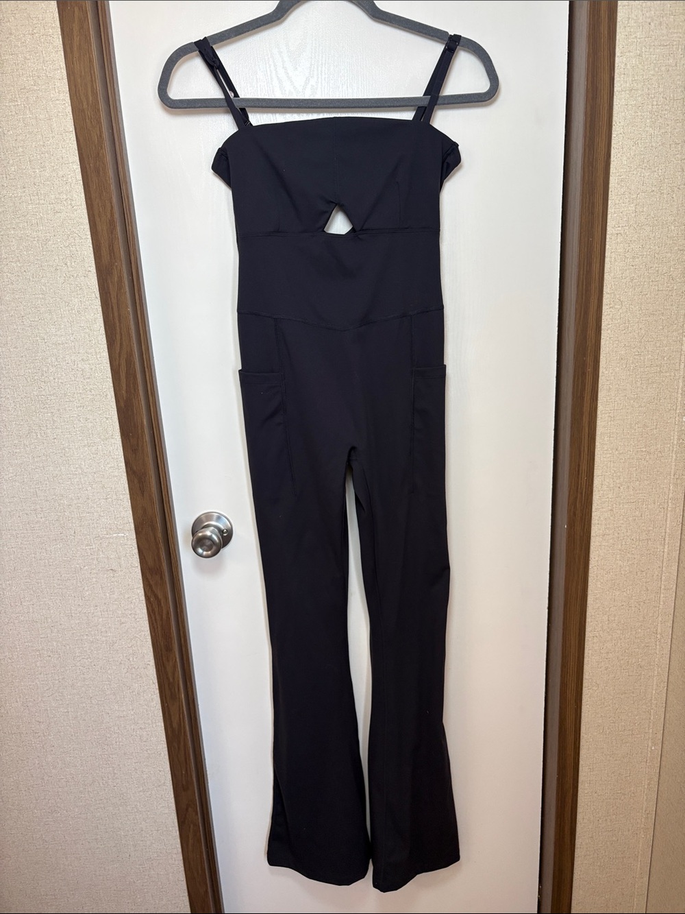 Blogilates Womens Peekaboo Flare Jumpsuit Cutout Pockets XS Navy Blue Activewear